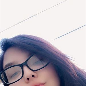 Meet your Posher, Qůeeñ